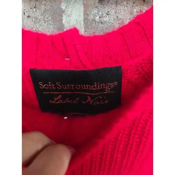 Soft Surroundings  Label Noir 100% Cashmere Red Sweater Size M - Picture 2 of 4